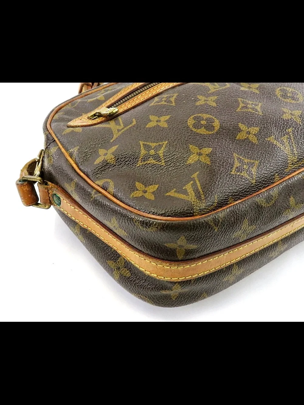 Louis Vuitton classic louis